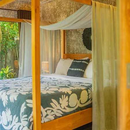 Villa Elysium Fields - Rustic Meets Industrial Chic Design Canggu  Exterior photo
