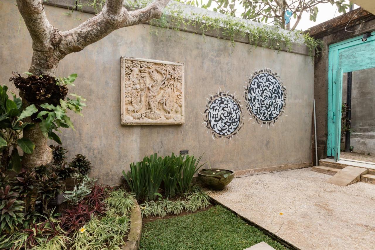 Elysium Fields - Rustic Meets Industrial Chic Design Villa Canggu (Bali)