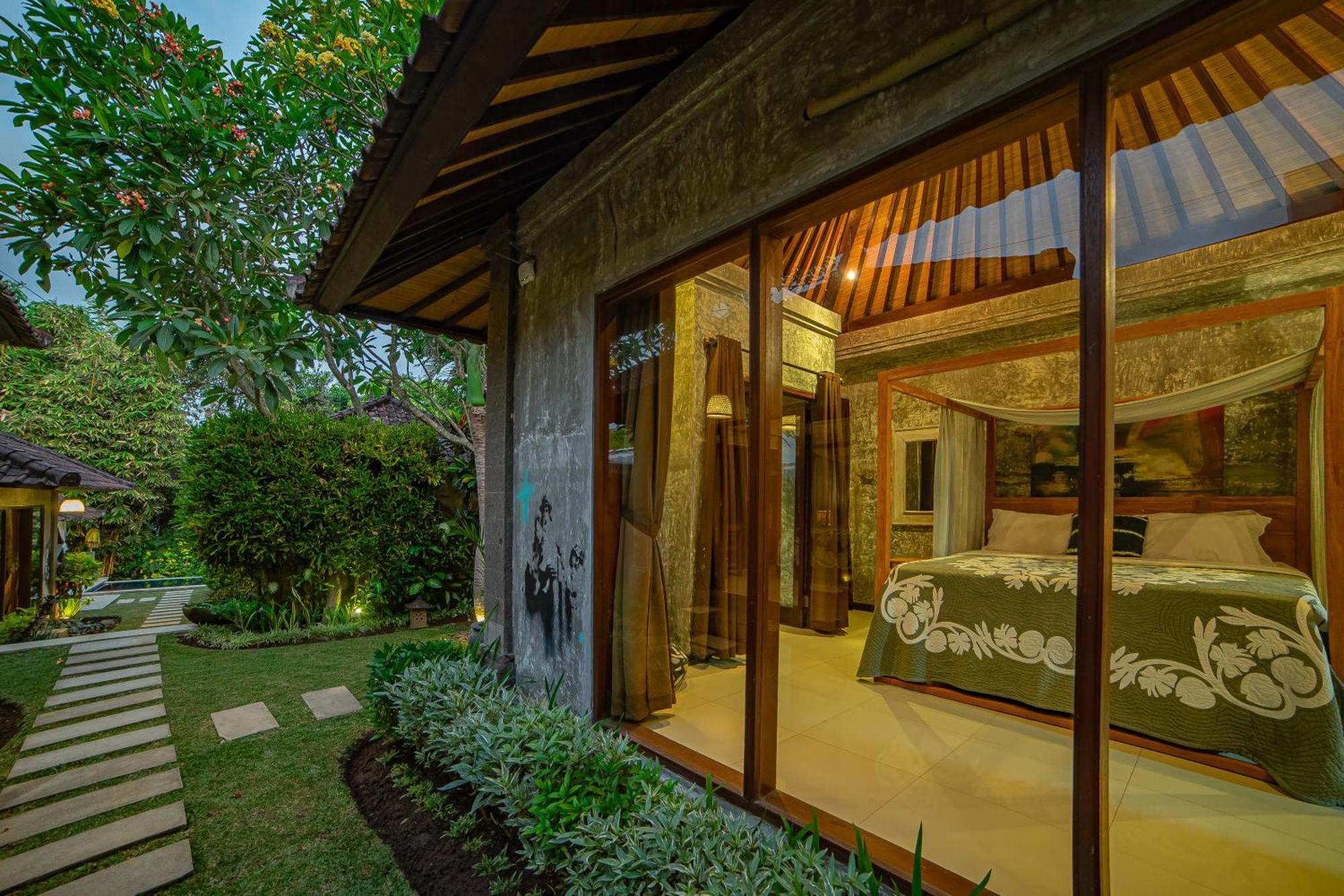 Elysium Fields - Rustic Meets Industrial Chic Design * Canggu (Bali)