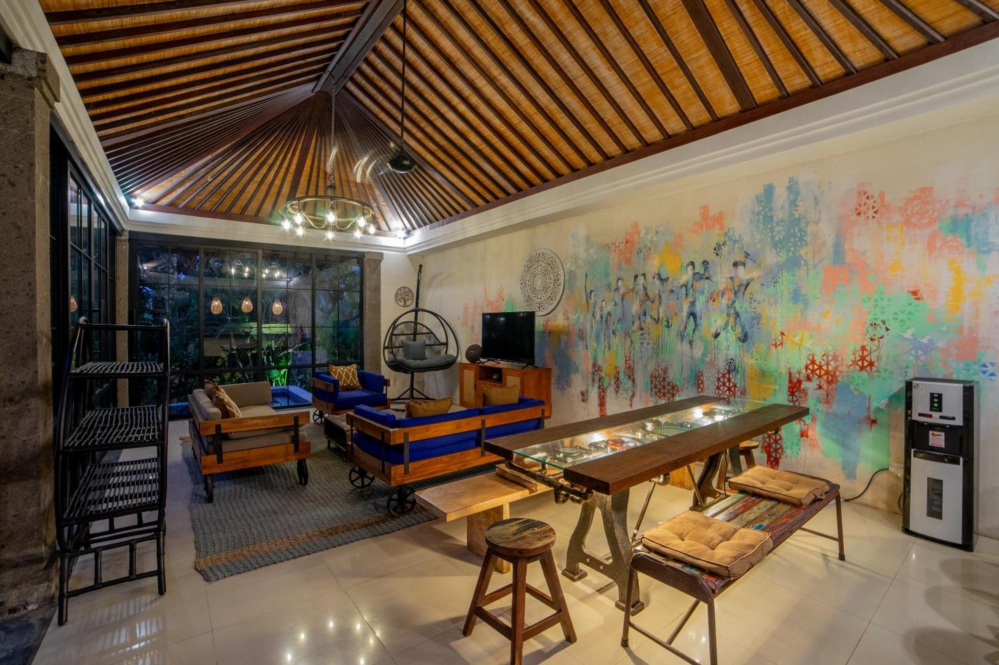 Elysium Fields - Rustic Meets Industrial Chic Design Villa